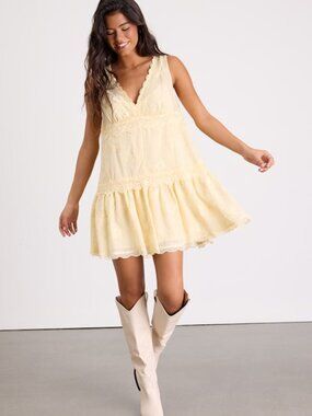 Lulus Romy Light Yellow Lace Tiered Shift Mini Dress - Size XS
